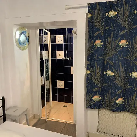 Maison De Pays Au Centre Du Village Hébergement de vacances Saint-Martin-de-Ré