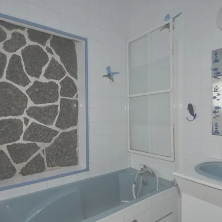 בית נופש Maison De Pays Au Centre Du Village